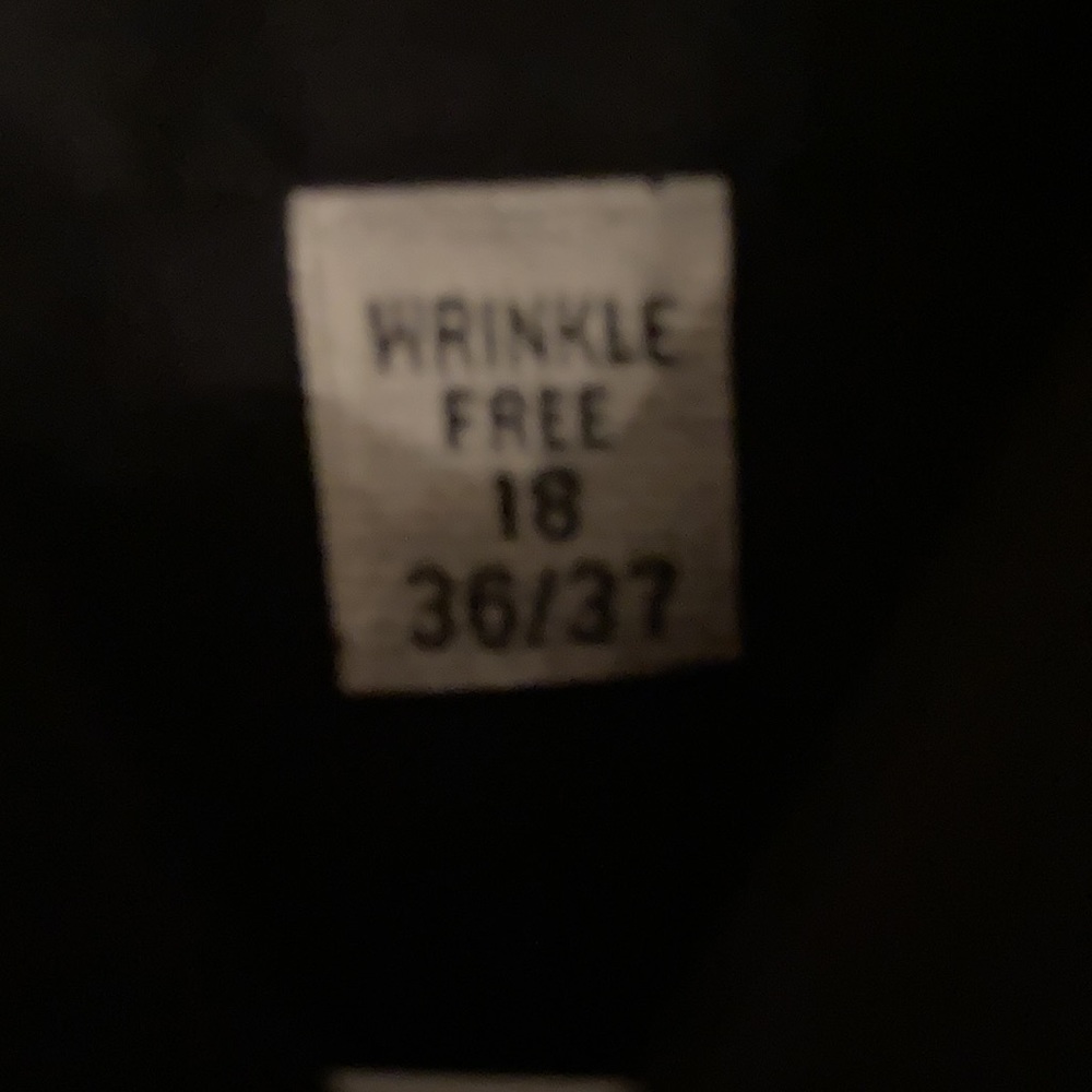 Gorgeous Black on Black Pinstripe Jacket w/matching Slacks and Shirt Top Hat tie - Picture 10 of 13